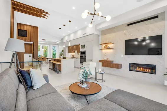 2378 Marine Drive, West Vancouver For Sale - image 4