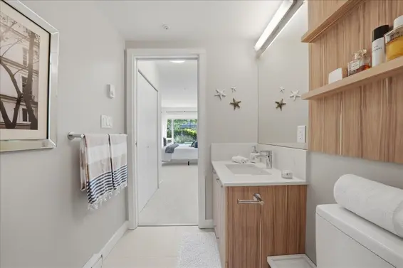207 1061 Marine Drive, North Vancouver For Sale - image 19