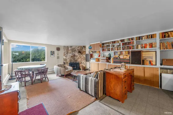 3729 St. Georges Avenue, North Vancouver For Sale - image 13