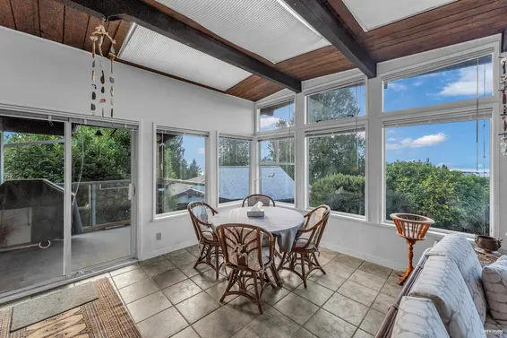 3729 St. Georges Avenue, North Vancouver For Sale - image 17