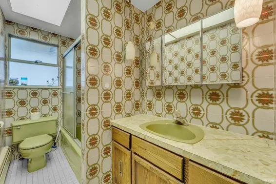 3729 St. Georges Avenue, North Vancouver For Sale - image 24