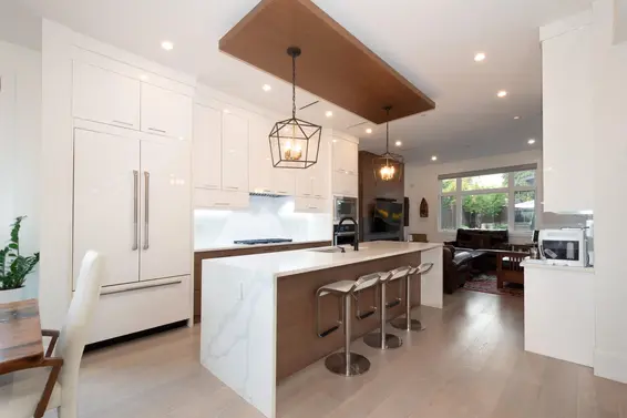 326 East 8th Street, North Vancouver For Sale - image 5