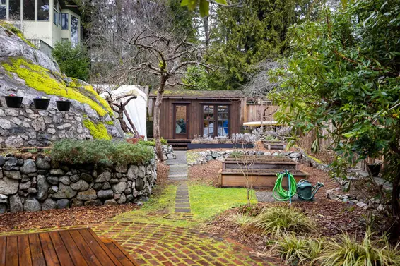 5817 Eagle Island, West Vancouver For Sale - image 27