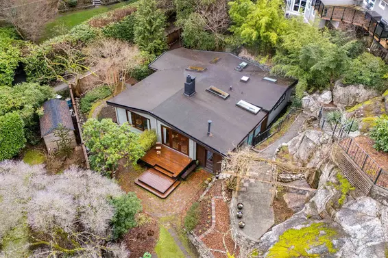 5817 Eagle Island, West Vancouver For Sale - image 29