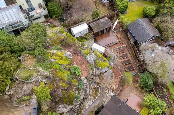 5817 Eagle Island, West Vancouver For Sale - image 30