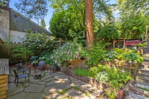 1088 Calverhall Street, North Vancouver For Sale - image 25