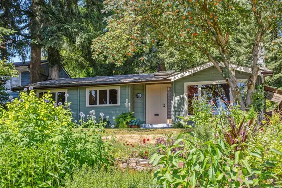 1088 Calverhall Street, North Vancouver For Sale - image 6