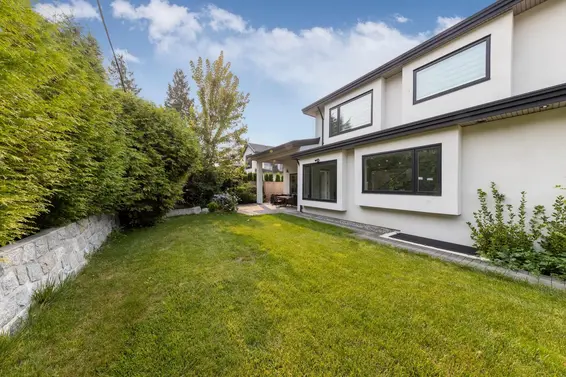 3560 Highland Boulevard, North Vancouver For Sale - image 37