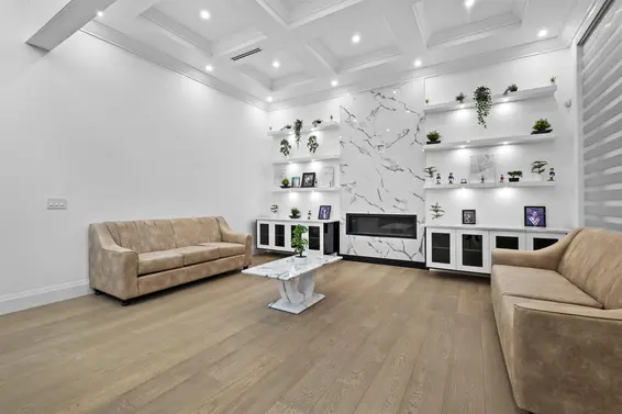 3560 Highland Boulevard, North Vancouver For Sale - image 5