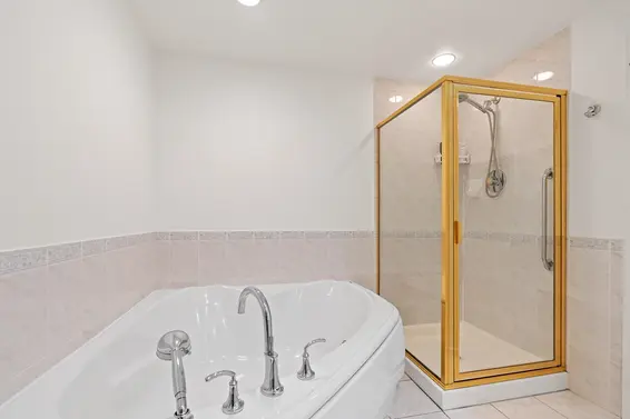 103 1145 East 29th Street, North Vancouver For Sale - image 28