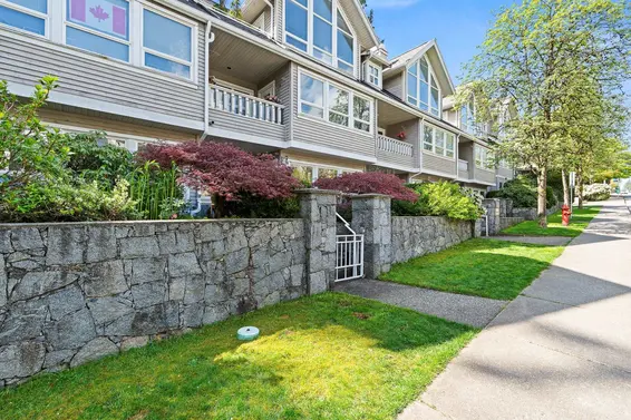 103 1145 East 29th Street, North Vancouver For Sale - image 3