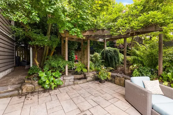 3368 Calder Avenue, North Vancouver For Sale - image 30