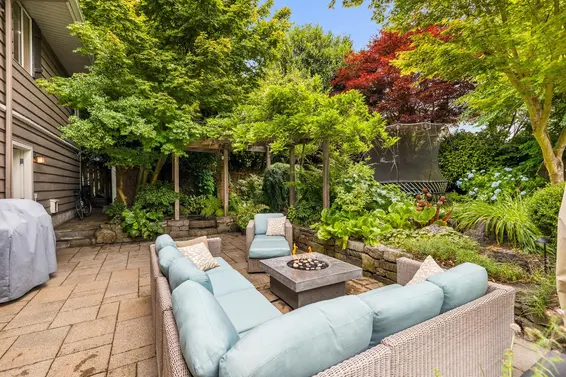 3368 Calder Avenue, North Vancouver For Sale - image 33