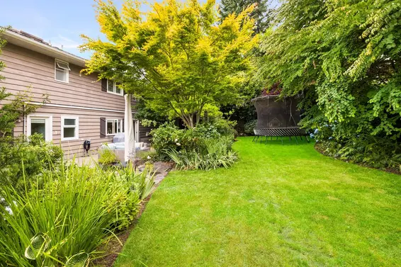 3368 Calder Avenue, North Vancouver For Sale - image 34