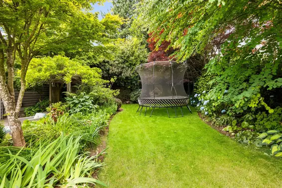 3368 Calder Avenue, North Vancouver For Sale - image 36