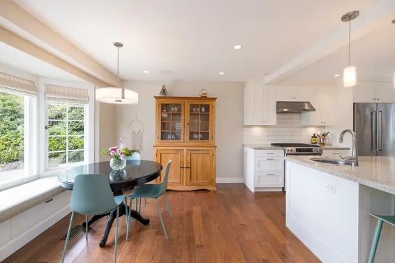 3368 Calder Avenue, North Vancouver For Sale - image 6