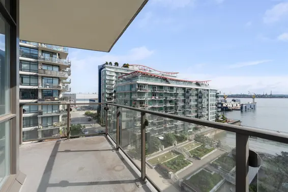 804 162 Victory Ship Way, North Vancouver For Sale - image 17