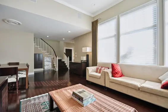 1271 3rd Street, West Vancouver For Sale - image 3