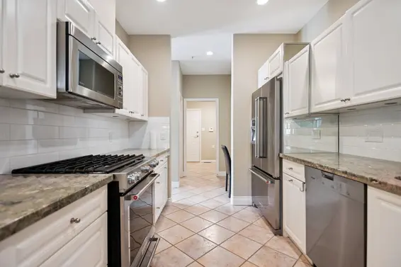 1271 3rd Street, West Vancouver For Sale - image 7