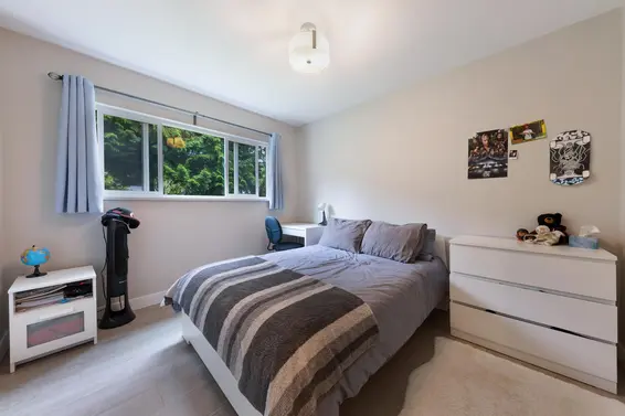4477 Primrose Lane, North Vancouver For Sale - image 3