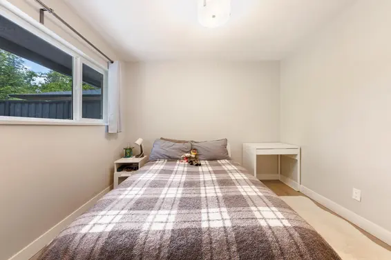 4477 Primrose Lane, North Vancouver For Sale - image 7