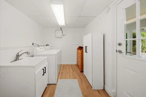 1392 Chamberlain Drive, North Vancouver For Sale - image 26