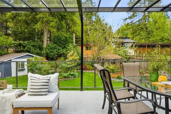 1392 Chamberlain Drive, North Vancouver For Sale - image 27