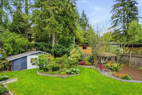 1392 Chamberlain Drive, North Vancouver For Sale - image 31