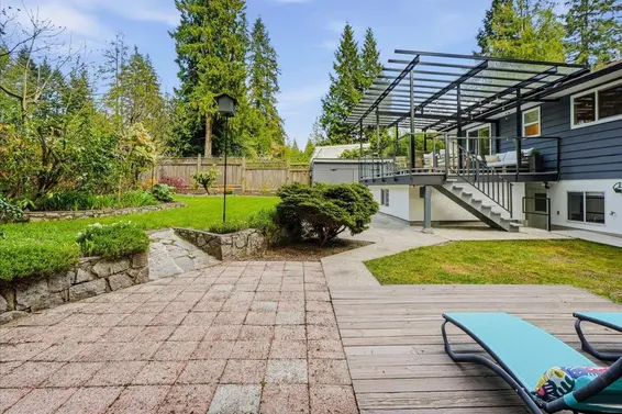 1392 Chamberlain Drive, North Vancouver For Sale - image 32