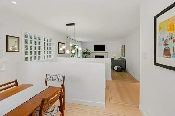 1392 Chamberlain Drive, North Vancouver For Sale - image 8