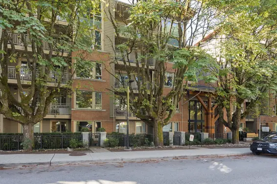 304 119 West 22nd Street Street, North Vancouver For Sale - image 3