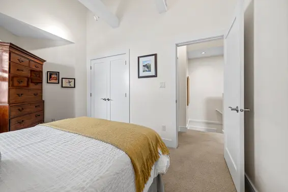 263 West 5th Street, North Vancouver For Sale - image 16