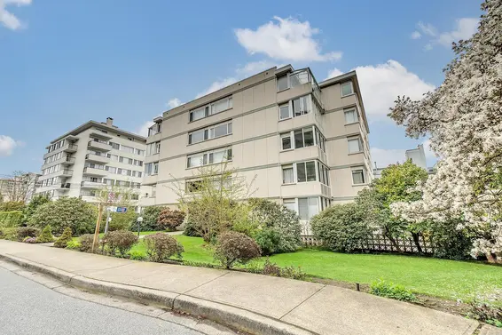 101 1750 Esquimalt Avenue, West Vancouver For Sale - image 4
