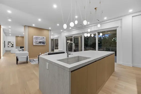 74 Laurie Crescent, West Vancouver For Sale - image 12