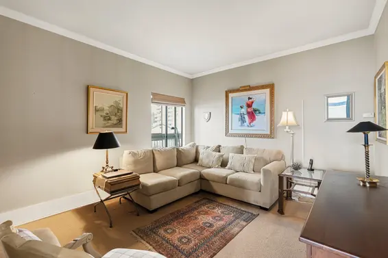 3W 111 18th Street, West Vancouver For Sale - image 23