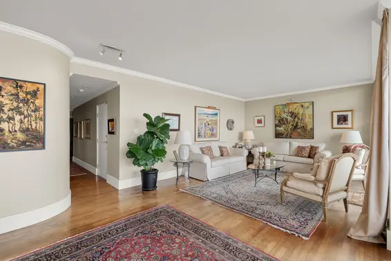 3W 111 18th Street, West Vancouver For Sale - image 7