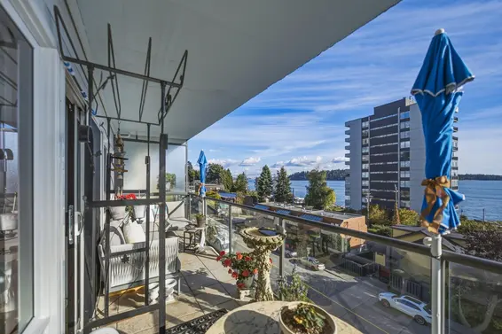 305 1845 Bellevue Avenue, West Vancouver For Sale - image 2
