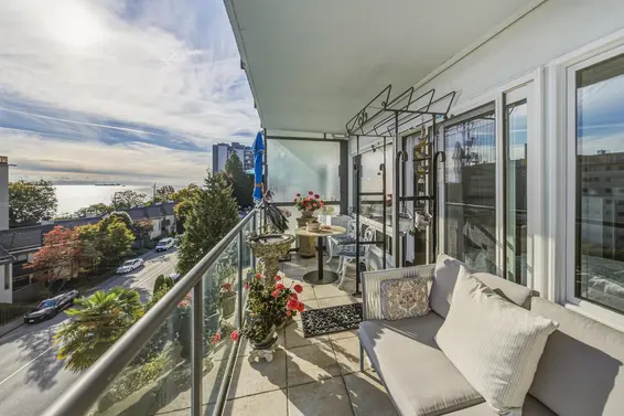 305 1845 Bellevue Avenue, West Vancouver For Sale - image 3