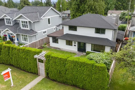 529 East 20th Street, North Vancouver