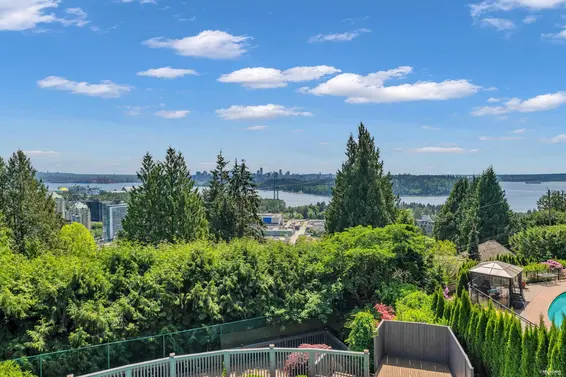 880 Younette Drive, West Vancouver For Sale - image 30