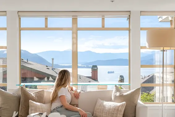 8674 Seascape Drive, West Vancouver