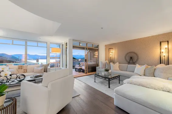 8674 Seascape Drive, West Vancouver For Sale - image 27