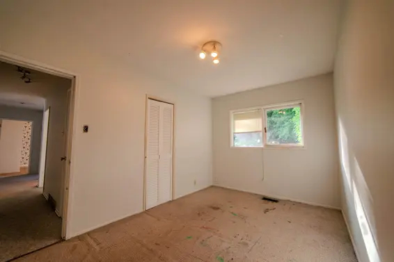 1082 Calverhall Street, North Vancouver For Sale - image 15