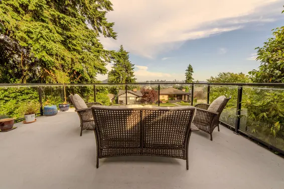 1082 Calverhall Street, North Vancouver For Sale - image 7
