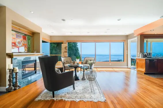 1626 Pinecrest Drive, West Vancouver For Sale - image 13