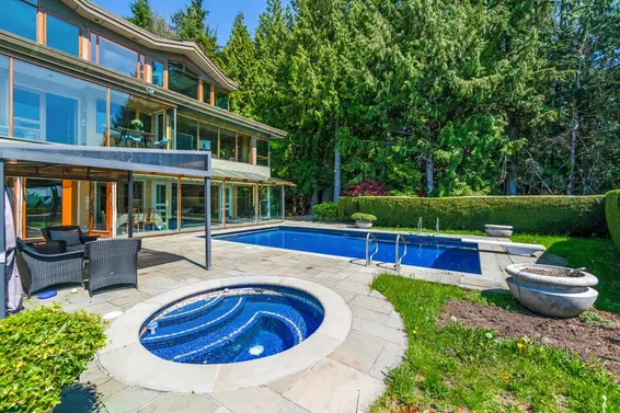 1626 Pinecrest Drive, West Vancouver For Sale - image 38