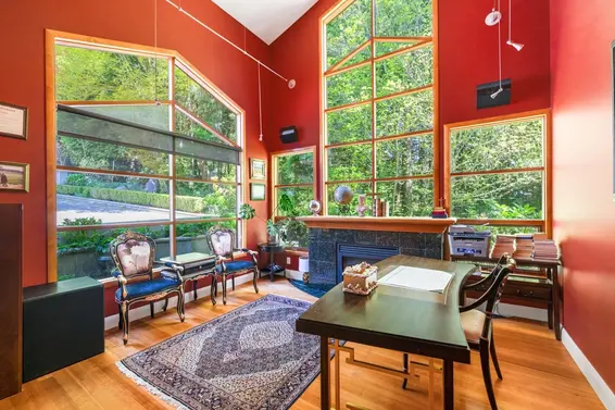 1626 Pinecrest Drive, West Vancouver For Sale - image 9