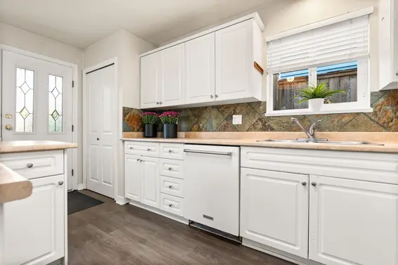 346 West 14th Street, North Vancouver For Sale - image 13