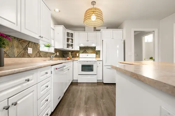 346 West 14th Street, North Vancouver For Sale - image 14