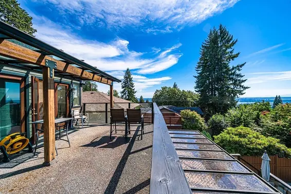 3435 St. Georges Avenue, North Vancouver For Sale - image 10